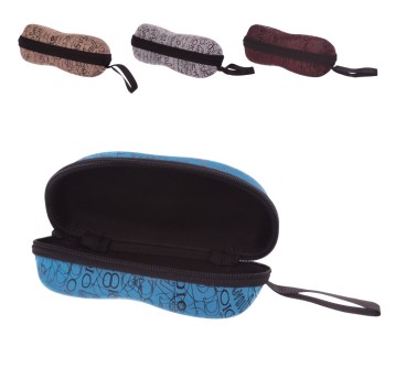 ETU/ETUI NA OKULARY SPORTOWE WZÓR "NAPISY" (500)