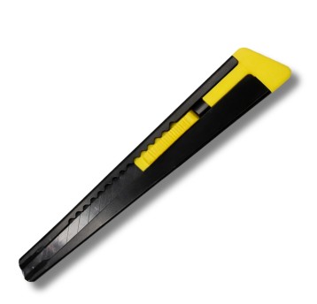 NRZ/NÓŻ UNIWERSALNY TAPECIAK 9mm CZARNY (60/1200)