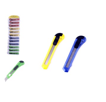 NRZ/NOŻE DO TAPET BLISTER STANDARD Cena 1szt (12)